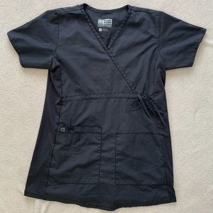 WonderWink Maternity Scrub Top